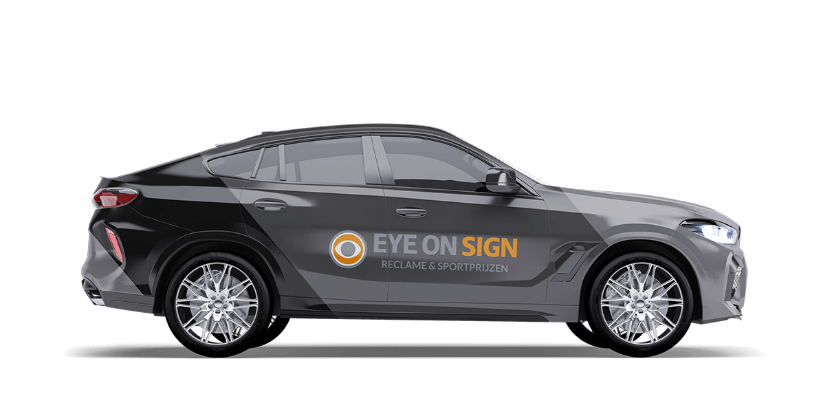 Auto beletterd met het logo van Eye On Sign Auto beletterd met het logo van Eye On Sign